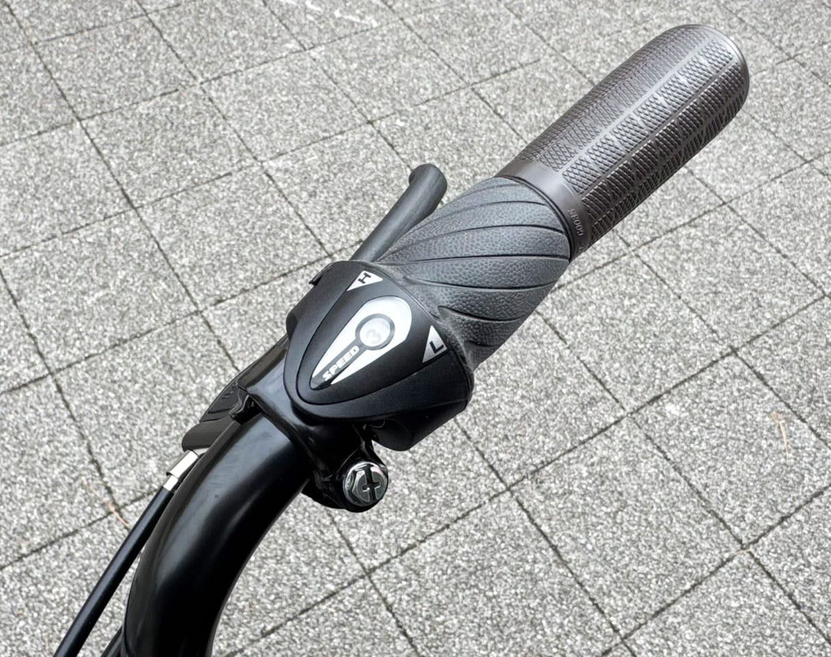 自転車機能設備説明画像：6段ギア変速機つき