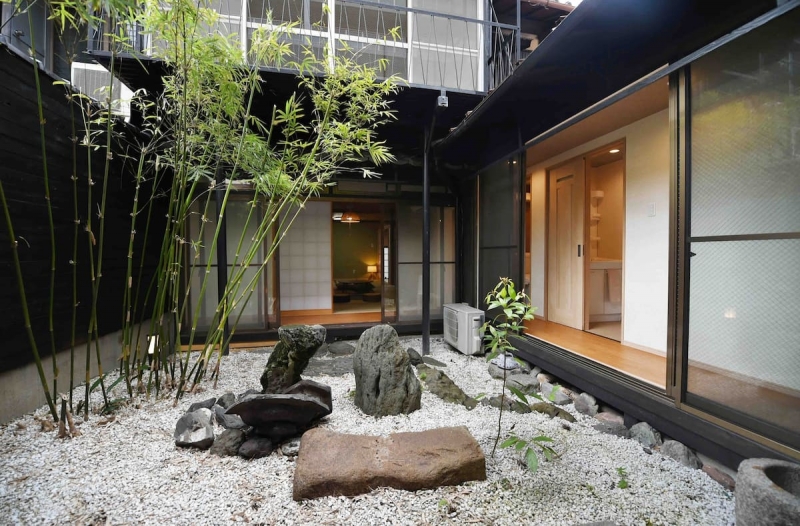 霖屋 01号室