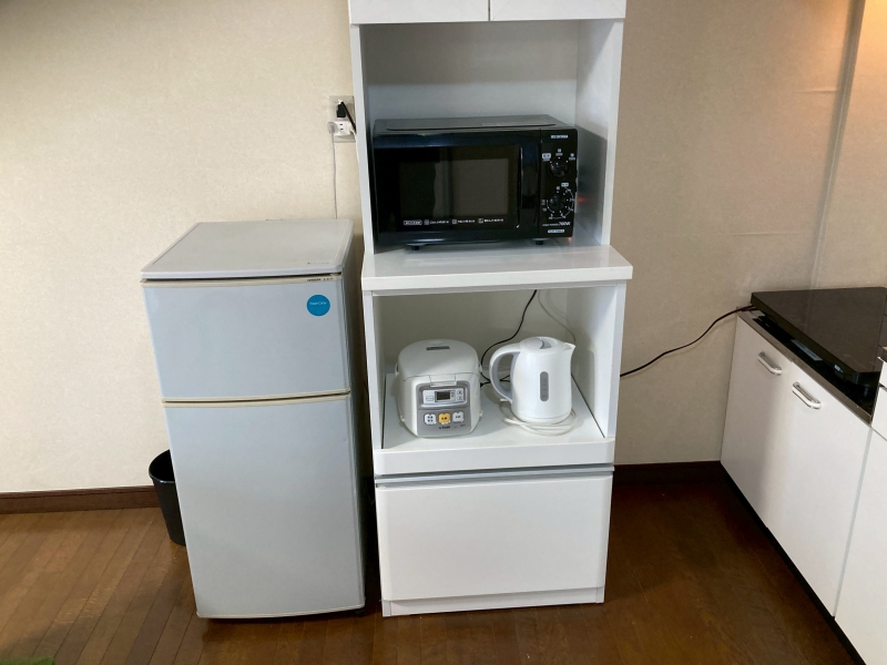 Iビル  305号室